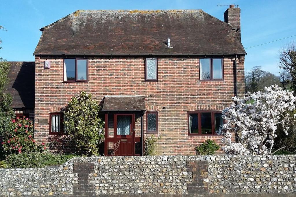 Bramley Cottage Holidays Chichester Esterno foto